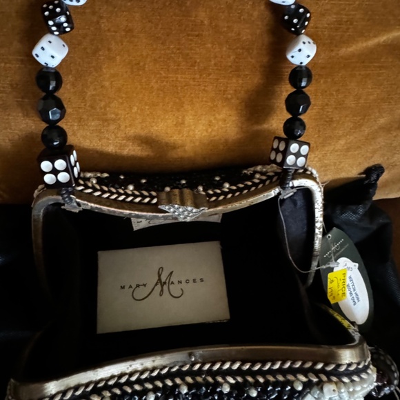 Mary Francis Beaded Purse - Picture 2 of 3